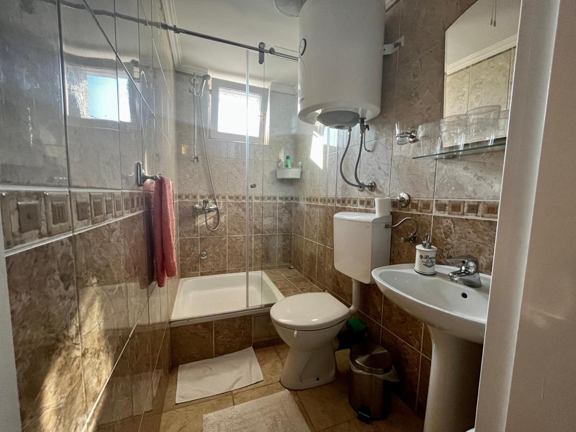 Apartman Simona Vrdnik Exterior foto